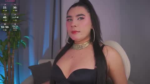 Snapshot of yourlatina_emely chatting on 02-12-26, 10:43 EMELY online show from 02-12-26, 10:43