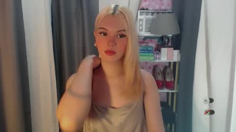 KYLIE MORE online show from 06-03-26, 04:04
