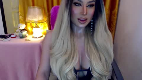 Adriana Maxwell online show from 06-09-26, 05:46