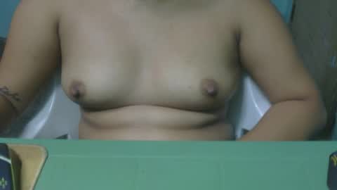 Snapshot of yourpinay_belle chatting on 05-25-26, 12:00 Belle online show from 05-25-26, 12:00