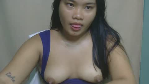 Snapshot of yourpinay_belle chatting on 06-20-26, 12:19 Belle online show from 06-20-26, 12:19