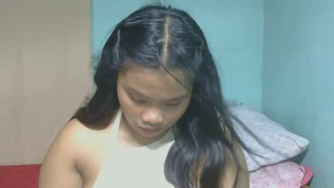 Snapshot of yourpinay_belle chatting on 07-14-26, 02:01 Belle online show from 07-14-26, 02:01