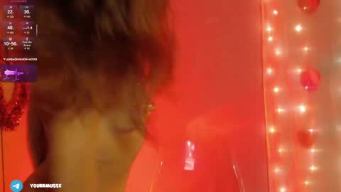 Snapshot of yourrmuse_ chatting on 05-29-26, 06:22 Isabella but you can call me Isa .-. online show from 05-29-26, 06:22