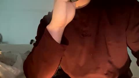 Snapshot of yours731783 chatting on 11-23-25, 09:53 yours731783 online show from 11-23-25, 09:53