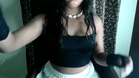 Snapshot of yoursassy_girl chatting on 11-09-25, 05:22 yoursassy_girl online show from 11-09-25, 05:22