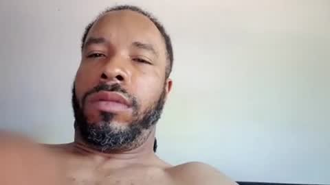 yoursexydaddy8181 online show from 06-13-26, 02:26