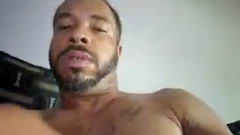 yoursexydaddy8181 online show from 07-30-26, 02:49