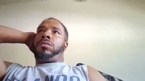 yoursexydaddy8181 online show from 08-04-26, 07:05