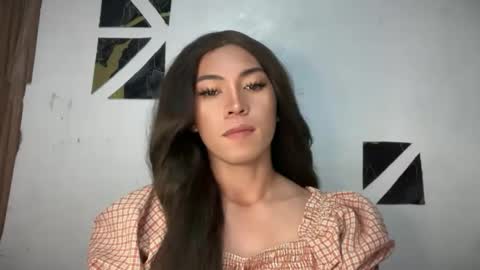 yoursweet_april19 online show from 05-14-26, 07:09