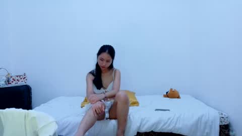 Snapshot of yoursweetestkiwi chatting on 06-30-26, 01:39 Kiwi online show from 06-30-26, 01:39