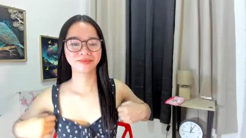 Snapshot of yourtinybunny chatting on 07-14-26, 10:21 yourtinybunny online show from 07-14-26, 10:21