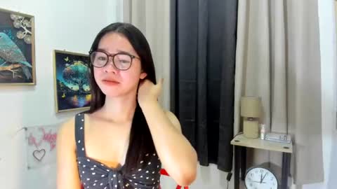 Snapshot of yourtinybunny chatting on 07-17-26, 09:49 yourtinybunny online show from 07-17-26, 09:49