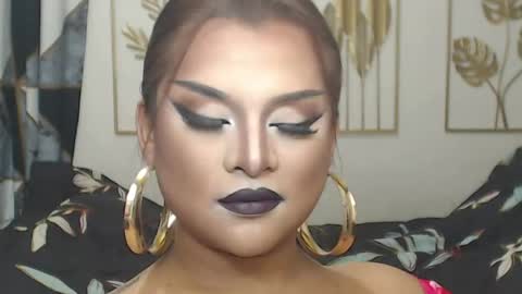 Snapshot of yourtrannyqueenxxx chatting on 03-23-26, 09:30 Anastacia Grey online show from 03-23-26, 09:30