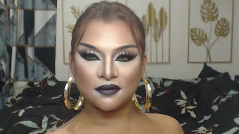 Snapshot of yourtrannyqueenxxx chatting on 03-24-26, 10:15 Anastacia Grey online show from 03-24-26, 10:15