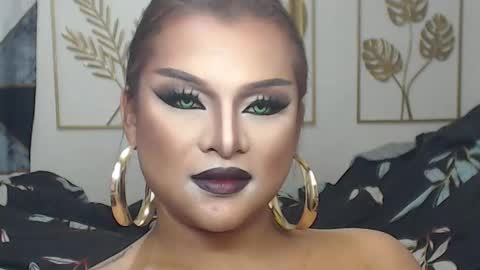 Snapshot of yourtrannyqueenxxx chatting on 03-26-26, 10:15 Anastacia Grey online show from 03-26-26, 10:15