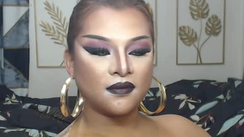 Snapshot of yourtrannyqueenxxx chatting on 03-27-26, 09:47 Anastacia Grey online show from 03-27-26, 09:47