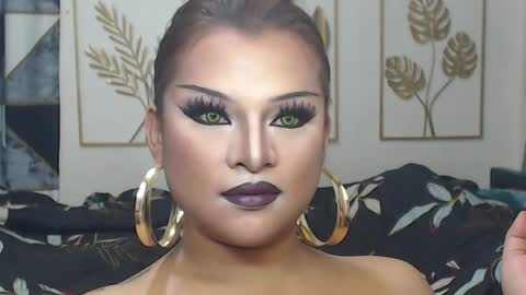 Snapshot of yourtrannyqueenxxx chatting on 03-29-26, 10:21 Anastacia Grey online show from 03-29-26, 10:21