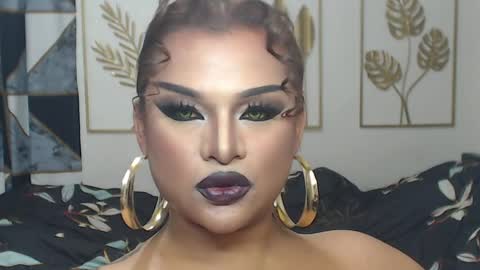 Snapshot of yourtrannyqueenxxx chatting on 04-03-26, 10:19 Anastacia Grey online show from 04-03-26, 10:19