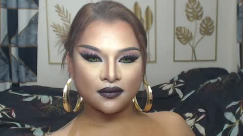 Snapshot of yourtrannyqueenxxx chatting on 04-06-26, 09:38 Anastacia Grey online show from 04-06-26, 09:38