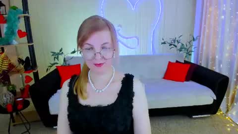 Snapshot of youruniverser chatting on 07-07-26, 07:23 Alice online show from 07-07-26, 07:23