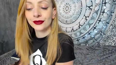 YourVenus00 -Follow my OF online show from 03-01-26, 03:58
