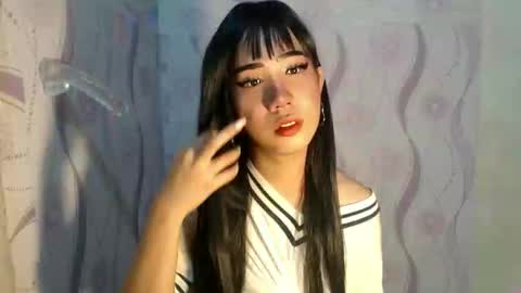 yourwife_material99 online show from 04-14-26, 09:48