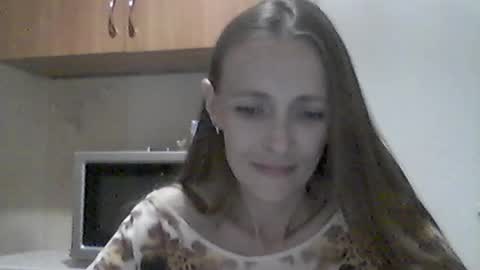 Snapshot of youur_light chatting on 07-25-26, 06:49 Youur light online show from 07-25-26, 06:49