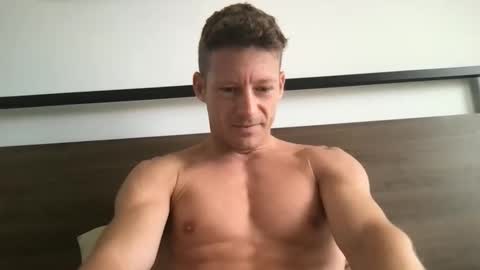 Snapshot of yoyoyo1221 chatting on 11-12-25, 11:58 yoyoyo1221 online show from 11-12-25, 11:58