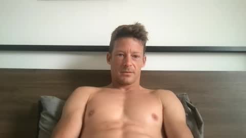 Snapshot of yoyoyo1221 chatting on 03-18-26, 11:41 yoyoyo1221 online show from 03-18-26, 11:41