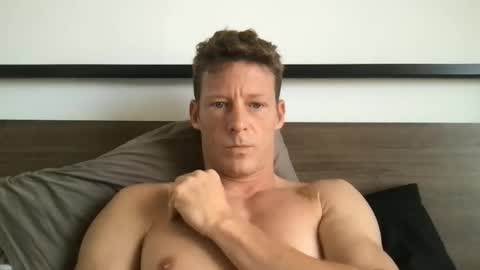 Snapshot of yoyoyo1221 chatting on 03-26-26, 11:21 yoyoyo1221 online show from 03-26-26, 11:21