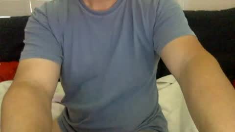 Snapshot of yque2 chatting on 07-06-26, 03:36 yque online show from 07-06-26, 03:36