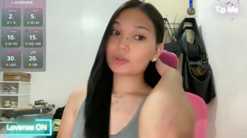 Snapshot of yrdrmgrl_jennie26 chatting on 04-29-26, 07:20 yrdrmgrl_jennie26 online show from 04-29-26, 07:20