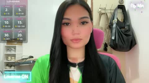Snapshot of yrdrmgrl_jennie26 chatting on 05-04-26, 08:38 yrdrmgrl_jennie26 online show from 05-04-26, 08:38