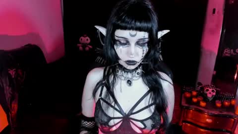 Snapshot of yueeclipsa chatting on 05-24-26, 05:34 Yue Eclipsa online show from 05-24-26, 05:34