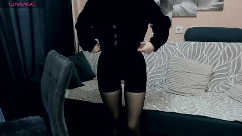 Snapshot of yukishine chatting on 04-12-26, 02:22 YukiShine online show from 04-12-26, 02:22