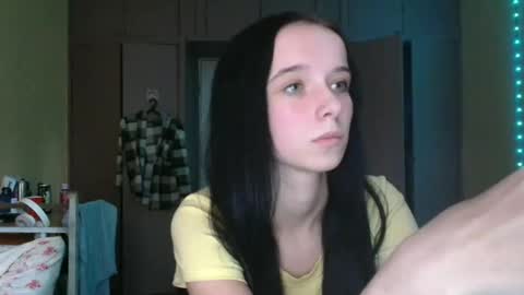 Yuliia online show from 10-03-25, 06:27