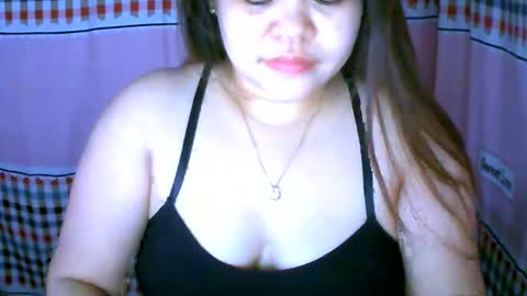 Snapshot of yumie_pussyx chatting on 06-05-26, 05:03 Yumie online show from 06-05-26, 05:03