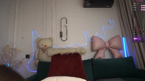 Snapshot of yummyik chatting on 06-25-26, 05:12 Yummy online show from 06-25-26, 05:12
