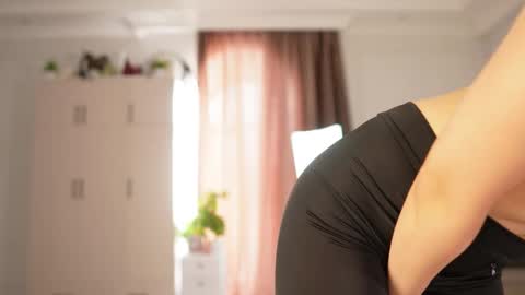 yuna_leen online show from 10-10-25, 05:28