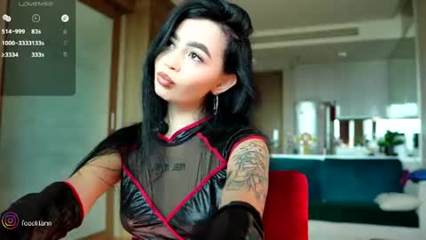 yuna_leen online show from 07-17-26, 09:49