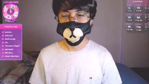 Snapshot of yuniorb chatting on 02-10-26, 03:54 the puppy boy online show from 02-10-26, 03:54