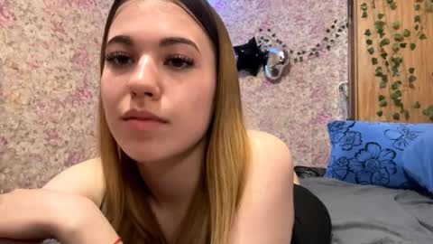 Snapshot of yunsylney chatting on 05-11-26, 05:10 yunsylney online show from 05-11-26, 05:10