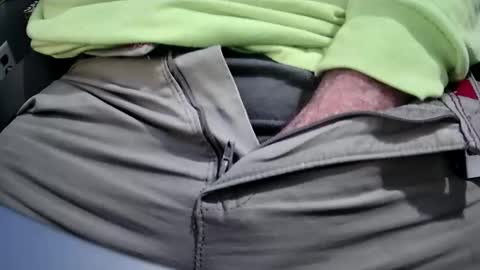 yuppers1234 online show from 12-15-25, 12:42