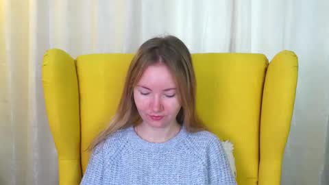 Snapshot of yuricazel chatting on 03-03-26, 07:25 Alesia online show from 03-03-26, 07:25