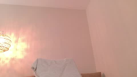 Hi My name Yuriko online show from 05-16-26, 10:36