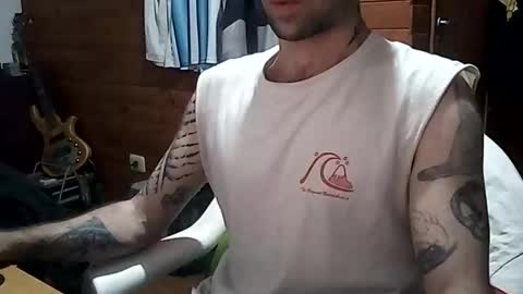 Yuumi online show from 04-16-26, 05:08