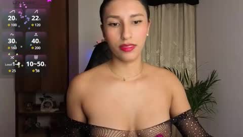 yuzii Im new to these pages so I hope you guys are kind to me. online show from 03-25-26, 02:39