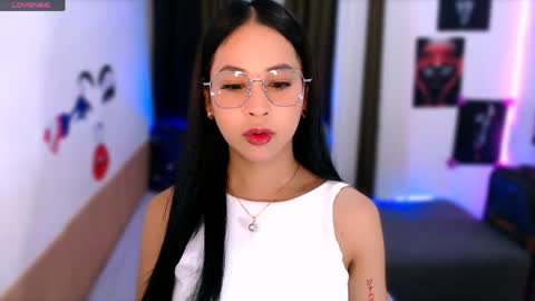 Snapshot of yvannasilva18 chatting on 03-31-26, 02:39 jai online show from 03-31-26, 02:39