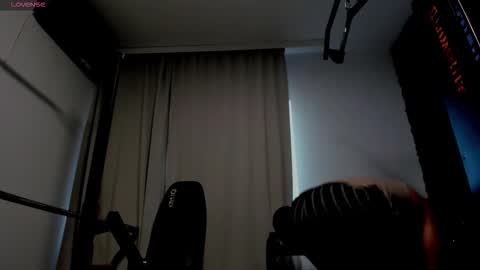 David online show from 10-21-25, 07:42