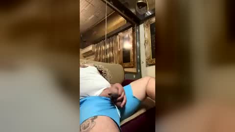 z_e1 online show from 07-26-26, 10:16